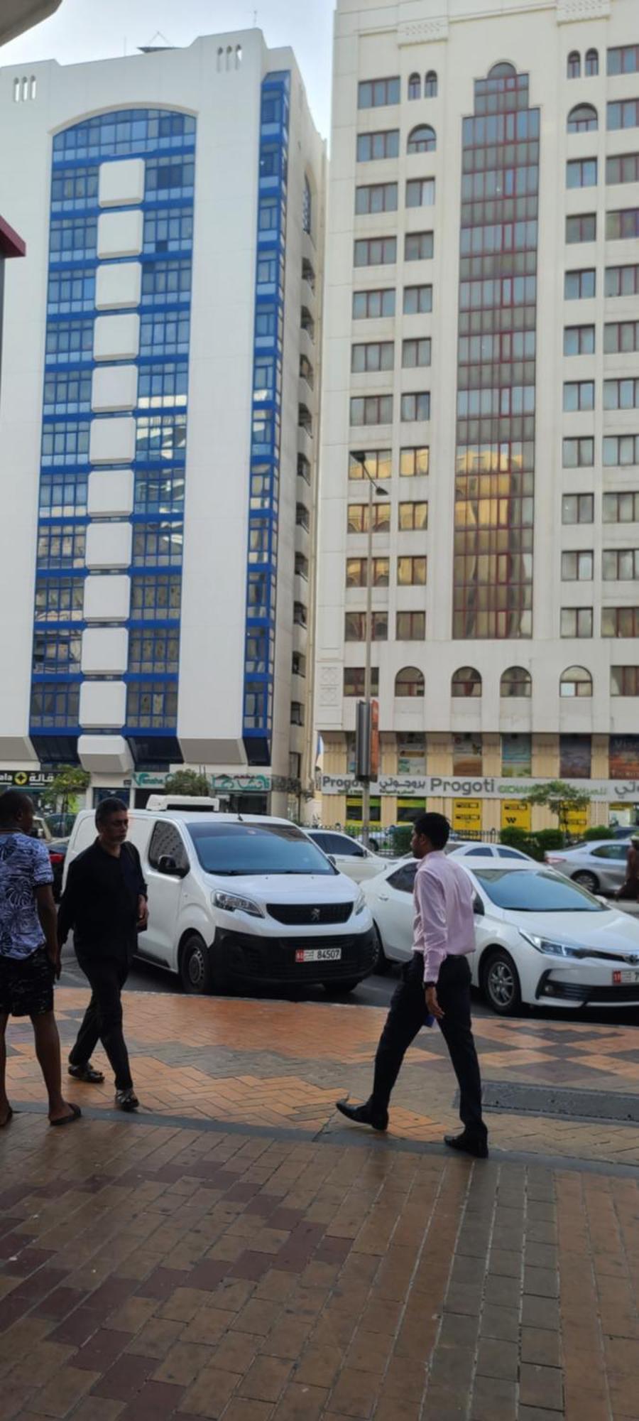 Home Away Apartment Abu Dhabi Bagian luar foto